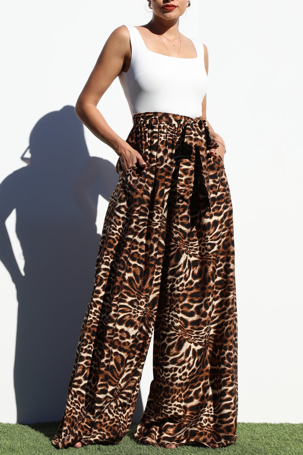 DD6890, PRINTED SQUARE NECK KNIT JUMPSUIT
