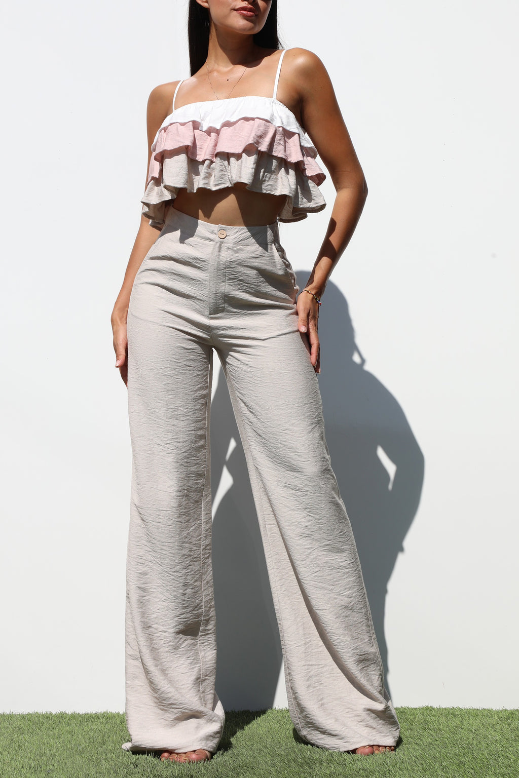 DD6858, RUFFLED WOVEN TOP AND PANTS
