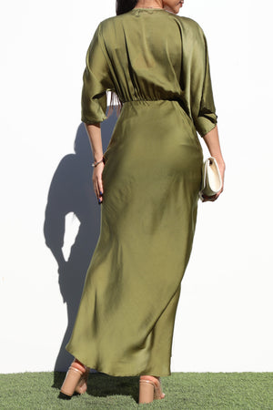 DD7122, V NECK WOVEN RUCHED MIDI DRESS
