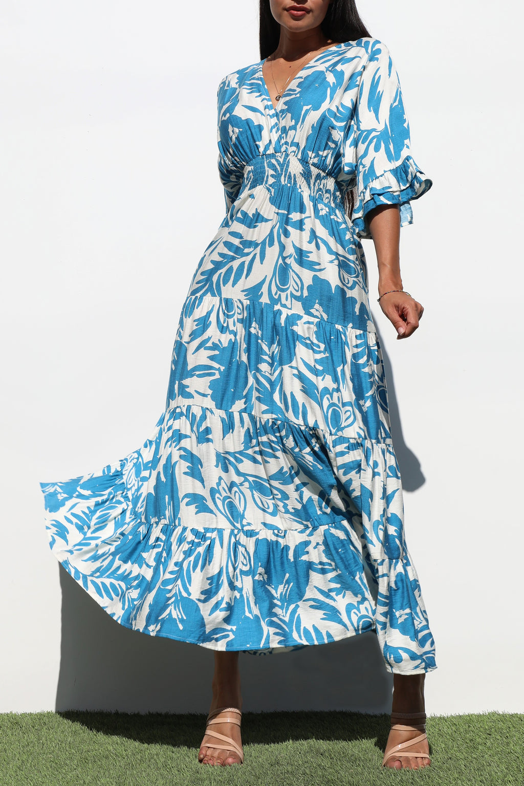 DD6870, PRINTED V NECK WOVEN MIDI DRESS