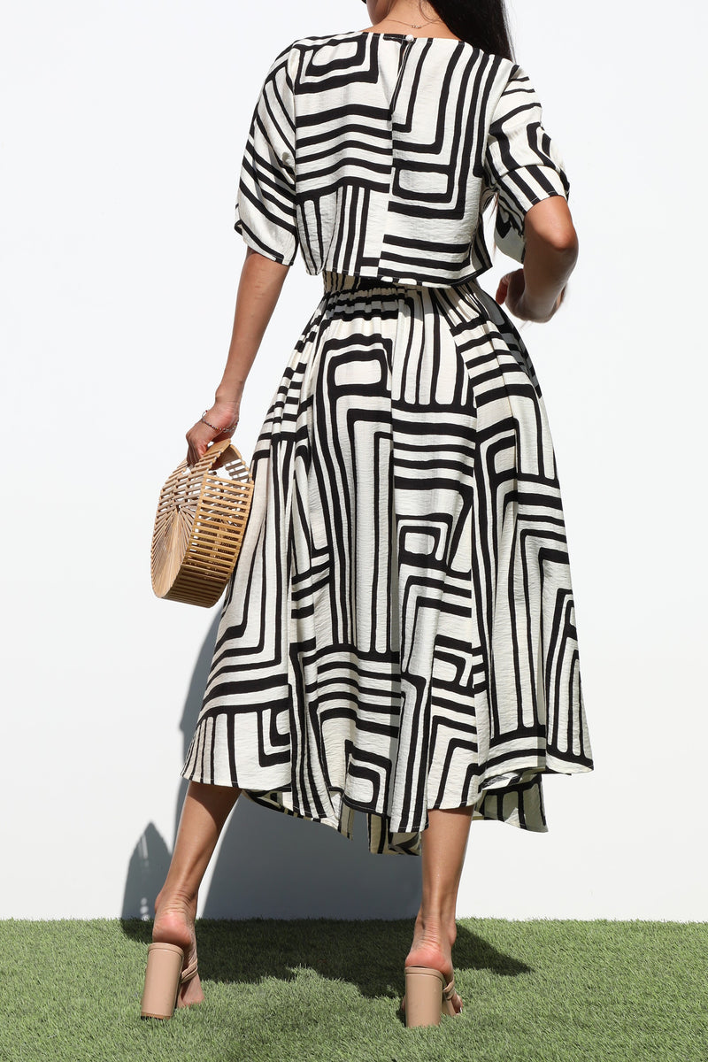DD7191, LOOSE FIT TOP AND SKIRT SET