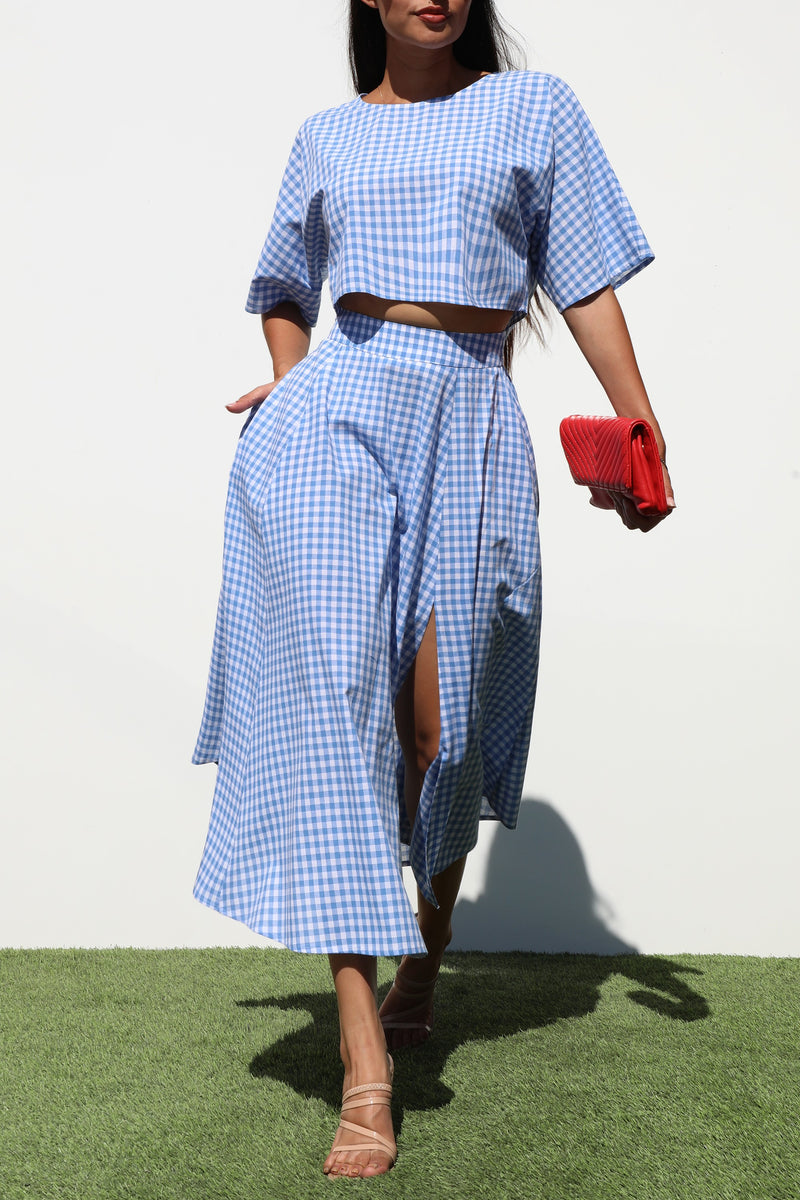 DD7236, LOOSE FIT TOP AND SKIRT SET