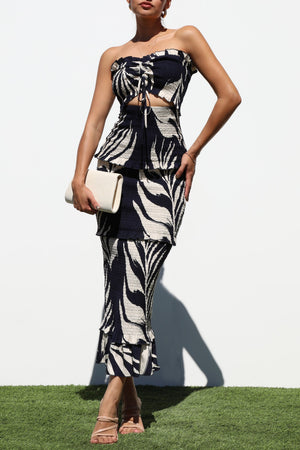 DD8178, PRINTED SMOCKED MIDI DRESS