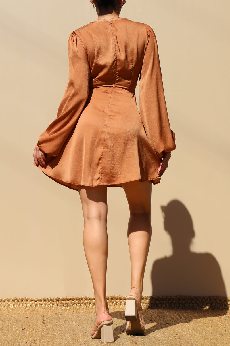 DD3881, TWIST WOVEN MINI DRESS