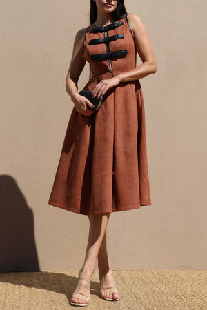 DD7726, SUEDE BOW DETAIL KNEE-LENGTH DRESS