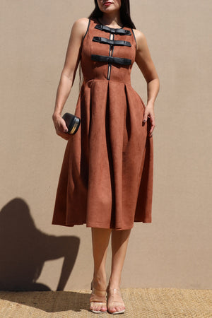DD7726, SUEDE BOW DETAIL KNEE-LENGTH DRESS