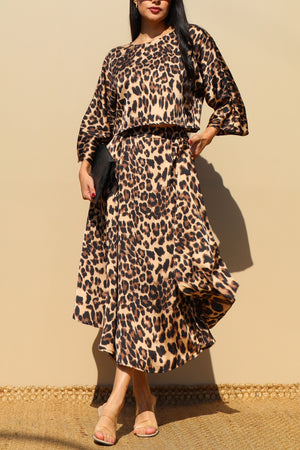 DD7843, Leopard Loose Fit Top and Flared Midi Skirt Set