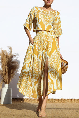 DD7941, PRINTED LOOSE FIT TOP AND FLARED MIDI SKIRT SET