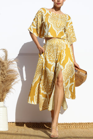 DD7941, PRINTED LOOSE FIT TOP AND FLARED MIDI SKIRT SET