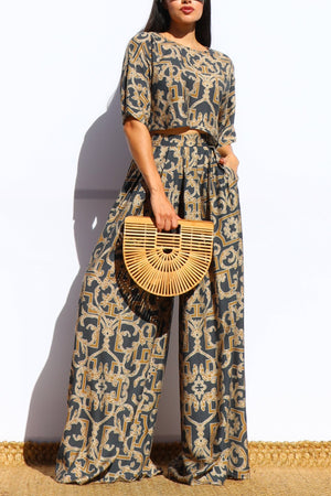 DD7865, PRINTED LOOSE FIT TOP AND FLARE-LEG PANTS SET