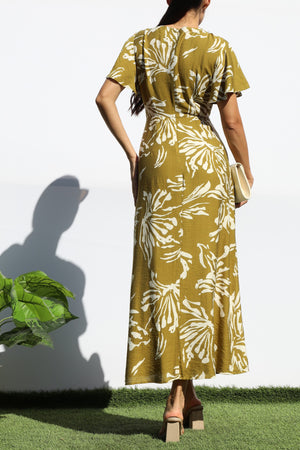 DD8150, FLORAL RUCHED NECK MIDI DRESS