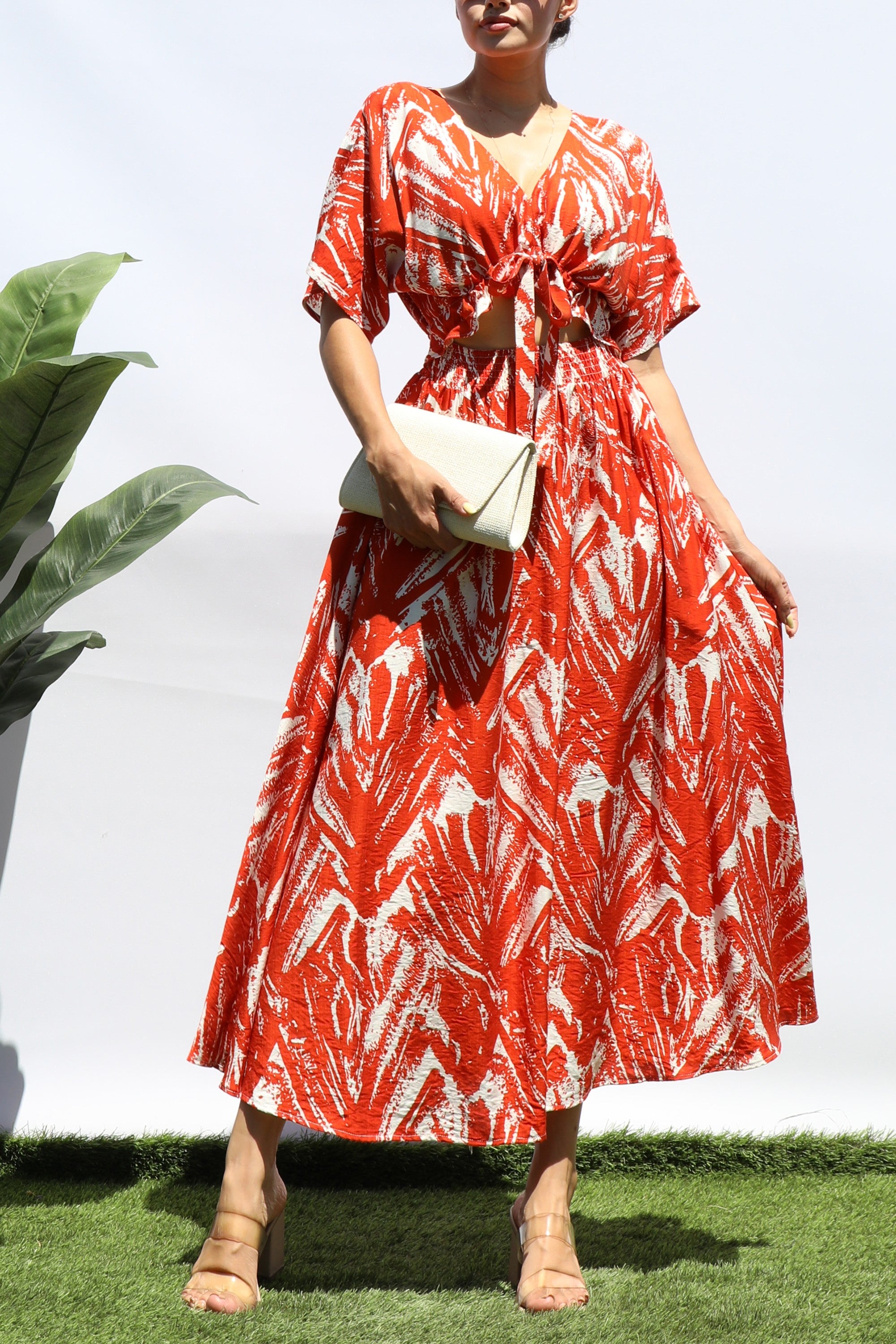 green emerald velvet dress Wholesale Women's Clothing Vendors: Supplier Sourcing Guide main image 0