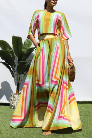 DD8267, PRINTED LOOSE FIT TOP AND SKIRT SET