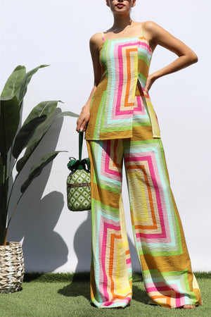 DD8321, PRINTED TOP AND PANTS SET