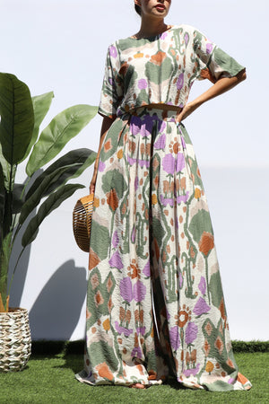 DD8297, PRINTED LOOSE FIT TOP AND FLARE-LEG PANTS SET
