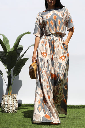 DD8297, PRINTED LOOSE FIT TOP AND FLARE-LEG PANTS SET