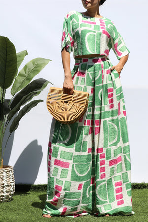 DD8288, PRINTED LOOSE FIT TOP AND FLARE-LEG PANTS SET