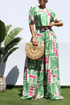 DD8288, PRINTED LOOSE FIT TOP AND FLARE-LEG PANTS SET