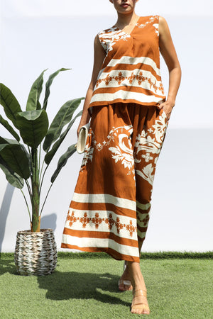 DD8410, PRINTED LOOSE FIT TOP AND FLARE-LEG PANTS SET