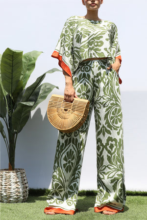 DD8300, PRINTED LOOSE FIT TOP AND FLARE-LEG PANTS SET