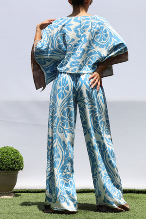 DD8300, PRINTED LOOSE FIT TOP AND FLARE-LEG PANTS SET
