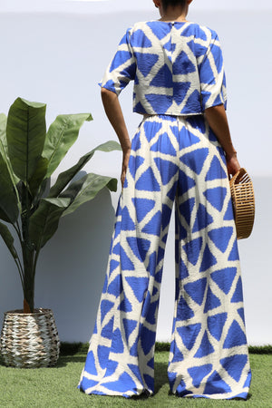 DD8315, PRINTED LOOSE FIT TOP AND FLARE-LEG PANTS SET