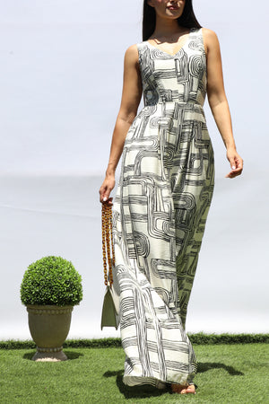 DD8318, PRINTED LOOSE FIT V NECK JUMPSUIT