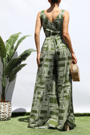 DD8318, PRINTED LOOSE FIT V NECK JUMPSUIT