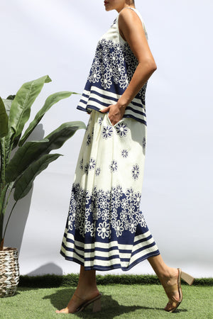 DD8377, PRINTED LOOSE FIT TOP AND FLARE-LEG PANTS SET