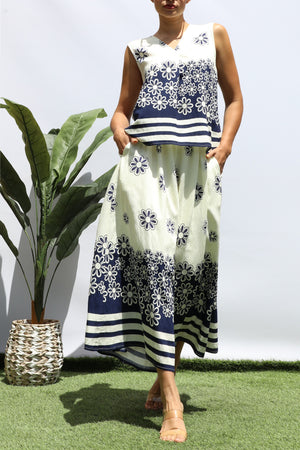 DD8377, PRINTED LOOSE FIT TOP AND FLARE-LEG PANTS SET