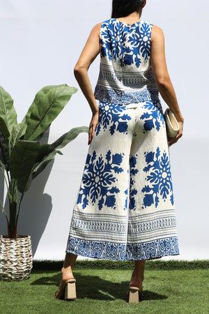 DD8373, PRINTED LOOSE FIT TOP AND FLARE-LEG PANTS SET