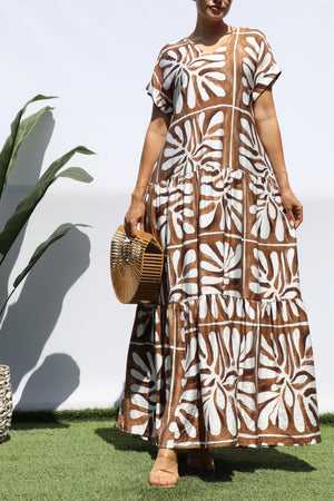 DD8451, PRINTED LOOSE FIT TIERED MAXI DRESS