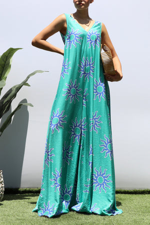 DD8469, PRINTED LOOSE FIT V NECK JUMPSUIT