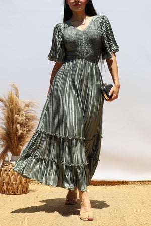 DD7974, Pleated Midi Dress