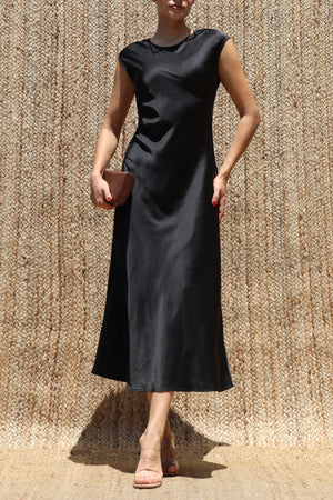 DD8553, Timeless Satin Midi Dress