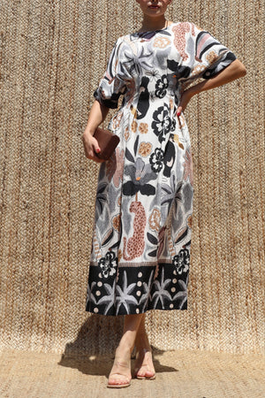 DD8576, Loose Fit Pintuck Midi Dress
