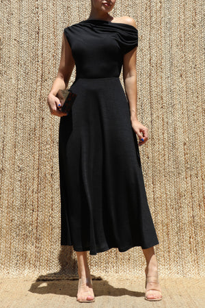 DD8552, V Neck Knit Ruched Midi Dress