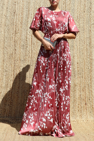DD8657, Leaf Print Pleated Satin Maxi Dress