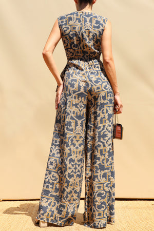 DD8400, Printed Loose Fit Wrap Style Jumpsuit