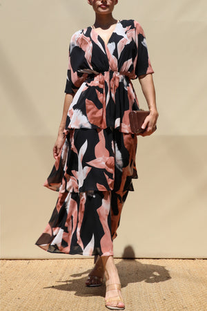DD8574, Leaf Print Loose Fit Tiered Midi Dress