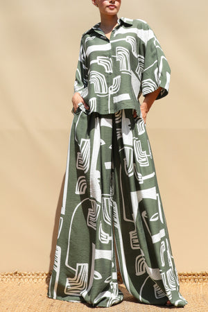 DD8567, Printed Loose Fit Shirt & Pants Set