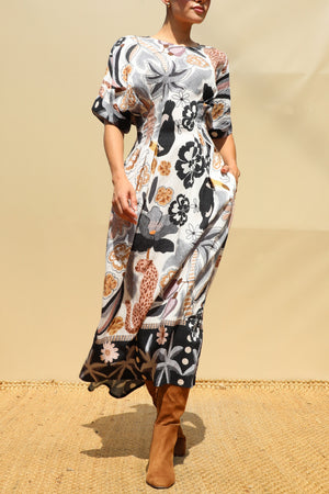DD8576, Loose Fit Pintuck Midi Dress