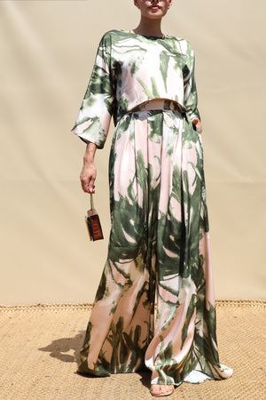 DD8718, Leaf Print Satin Top and Pants Set